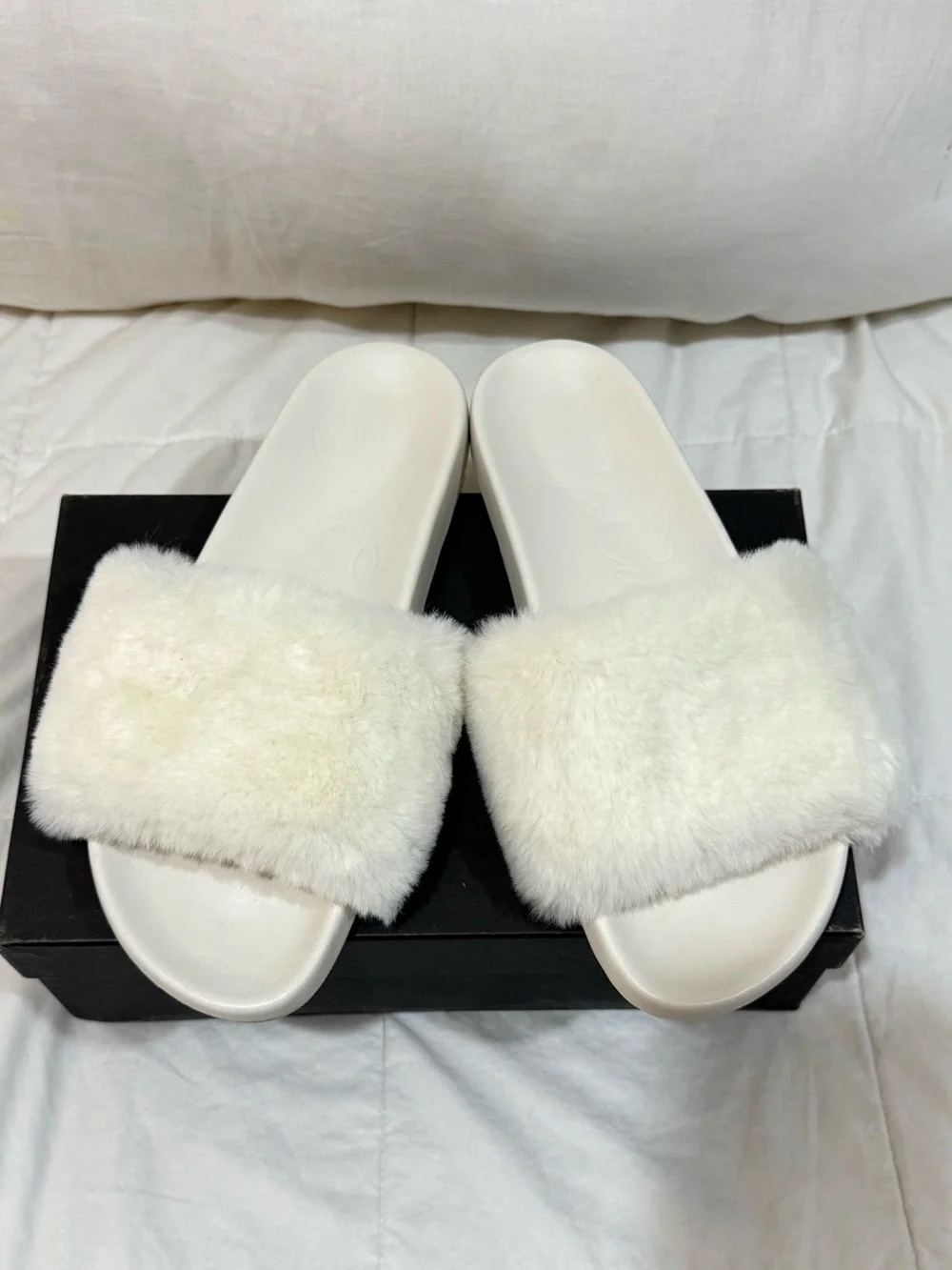 J. Crew Cream Pacific Fluffy-Strap Slide Sandals/Slippers BA189